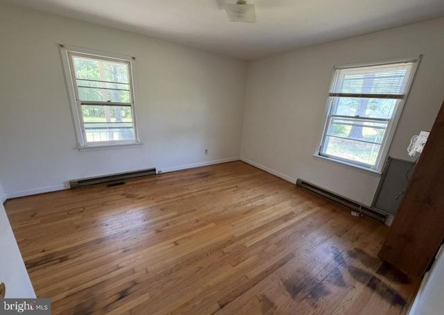 14032 KINGS HIGHWAY, Montross, VA 22520
