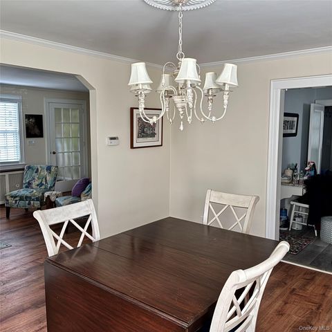 35 Hanson Place, Malverne, NY 11565