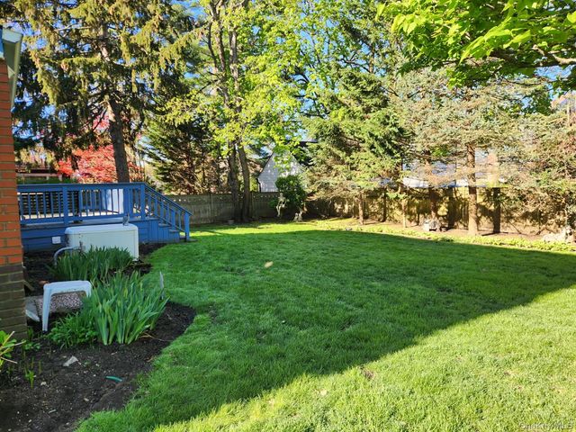 35 Hanson Place, Malverne, NY 11565