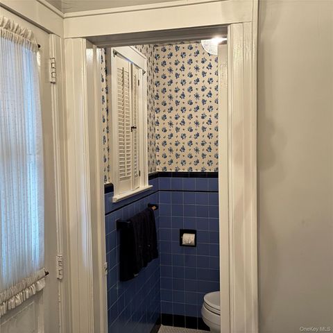 35 Hanson Place, Malverne, NY 11565