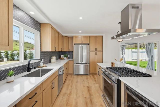 12804 Carriage, Poway, CA 92064