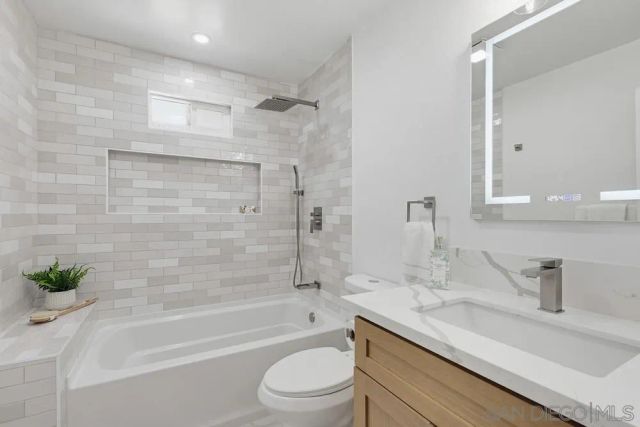 12804 Carriage, Poway, CA 92064