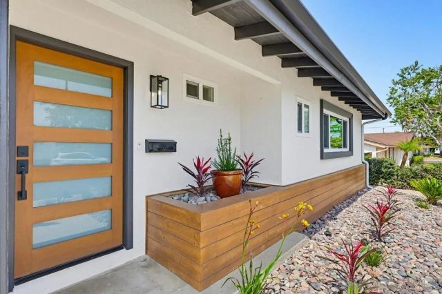 12804 Carriage, Poway, CA 92064