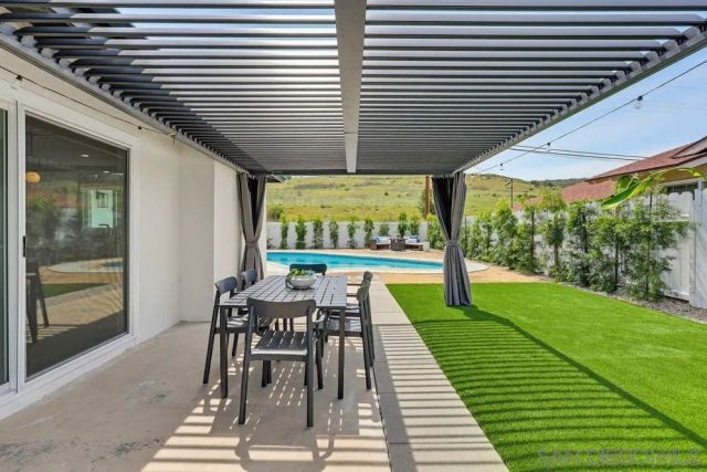 12804 Carriage, Poway, CA 92064