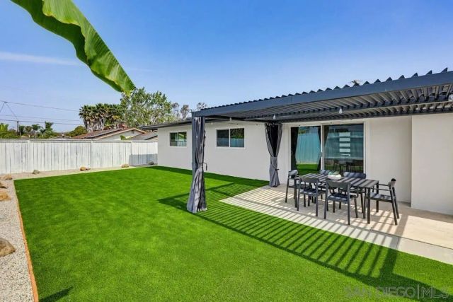 12804 Carriage, Poway, CA 92064