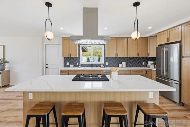 12804 Carriage, Poway, CA 92064