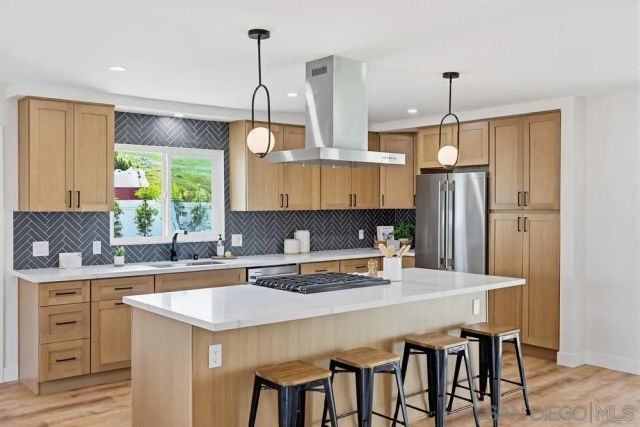 12804 Carriage, Poway, CA 92064