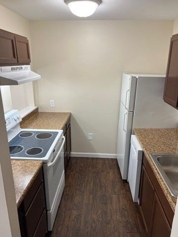 201 Thorndike Street 1-27, Lowell, MA 01852