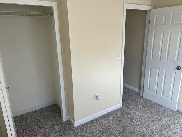201 Thorndike Street 1-27, Lowell, MA 01852