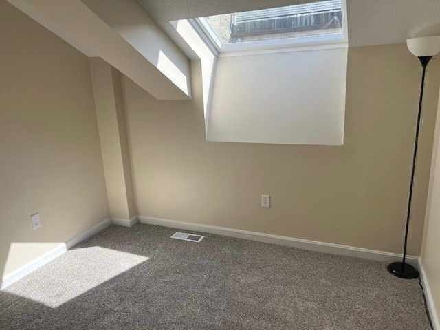 201 Thorndike Street 1-27, Lowell, MA 01852