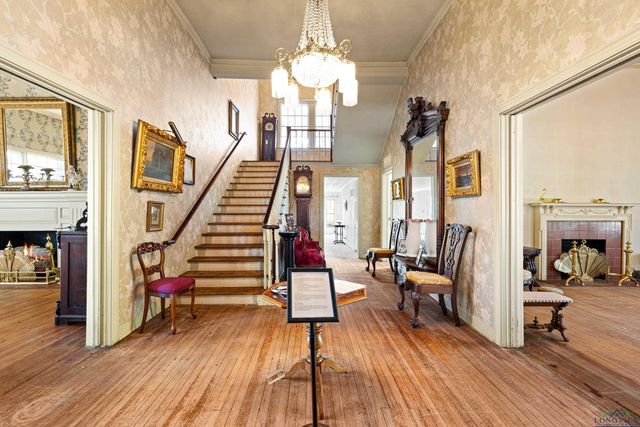 301 S Friou Street, Jefferson, TX 75657