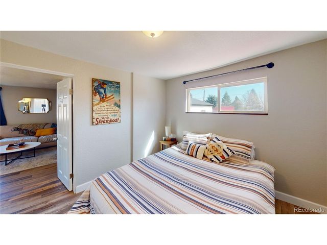 1070 Urban St, Lakewood, CO 80401