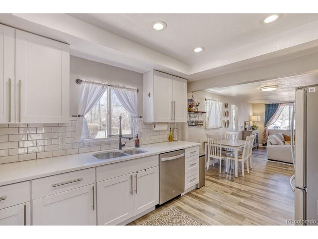 1070 Urban St, Lakewood, CO 80401