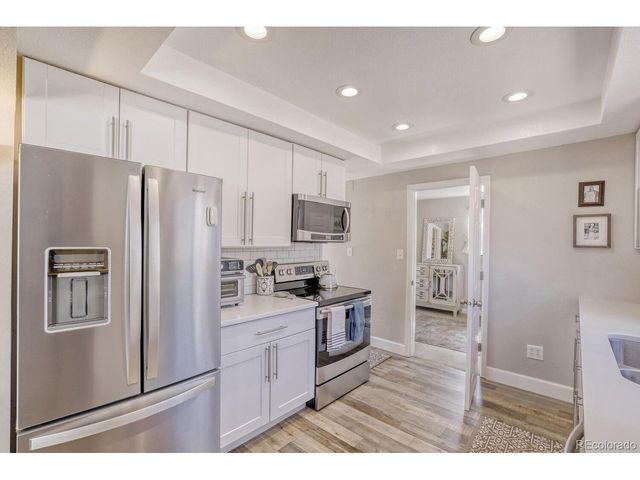 1070 Urban St, Lakewood, CO 80401