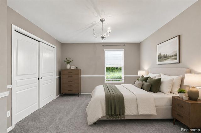 49894 Bloomsbury Lane, Macomb, MI 48044