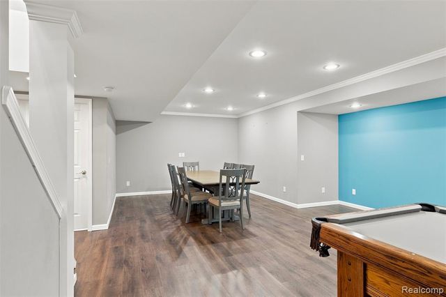 49894 Bloomsbury Lane, Macomb, MI 48044