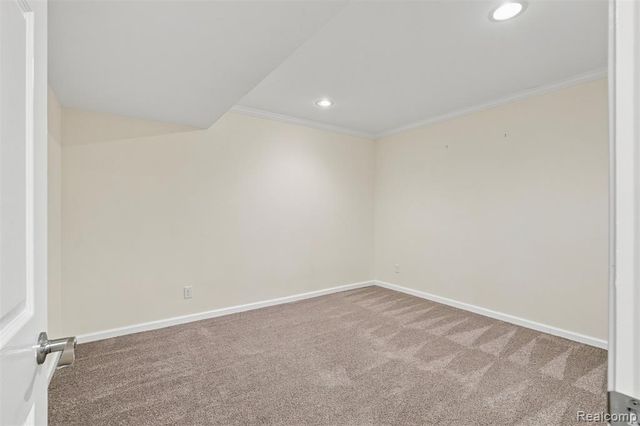 49894 Bloomsbury Lane, Macomb, MI 48044