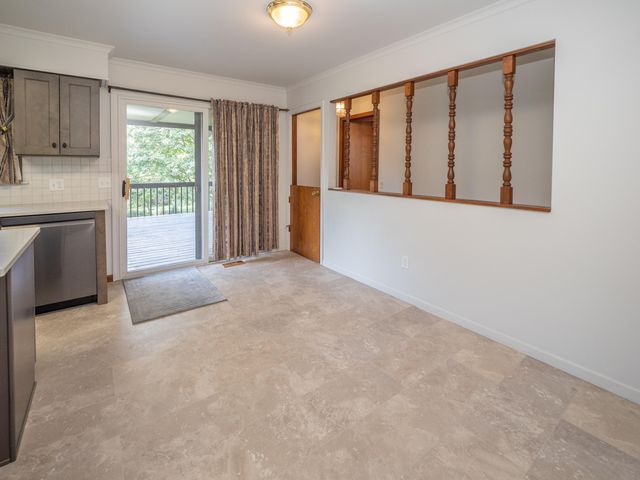 48316 County Road 384, Grand Junction, MI 49056