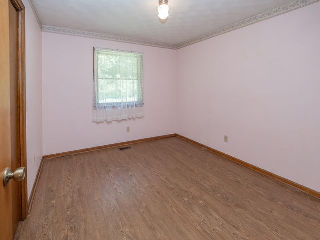 48316 County Road 384, Grand Junction, MI 49056
