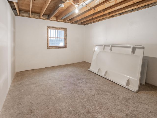 48316 County Road 384, Grand Junction, MI 49056