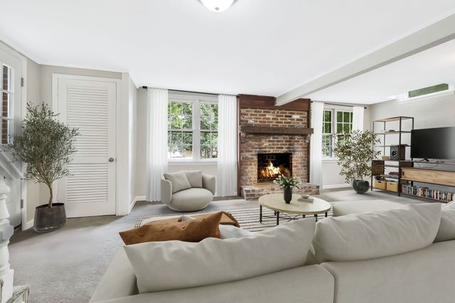 415 Bonnawood Dr, Hermitage, TN 37076