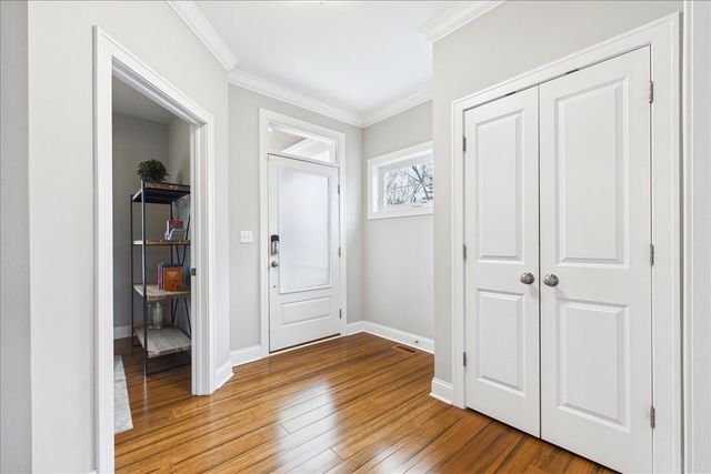 811 Michigan Street, Wheaton, IL 60187