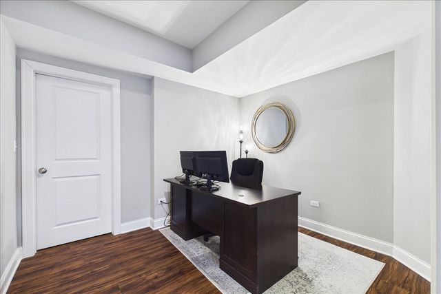 811 Michigan Street, Wheaton, IL 60187