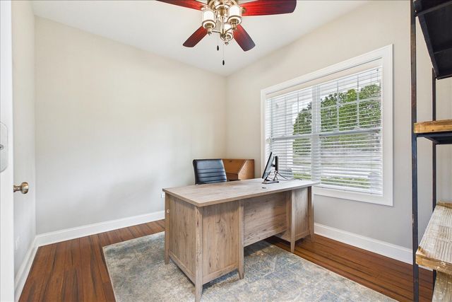 811 Michigan Street, Wheaton, IL 60187