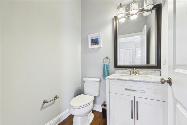 811 Michigan Street, Wheaton, IL 60187