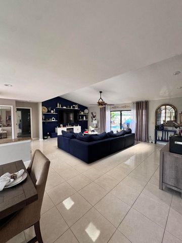 14581 Stirrup Lane, Wellington, FL 33414