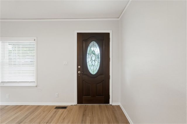 412 E H Street, Russellville, AR 72801