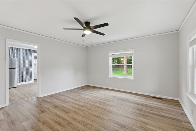 412 E H Street, Russellville, AR 72801