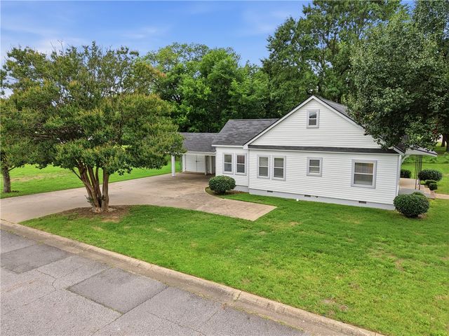 412 E H Street, Russellville, AR 72801