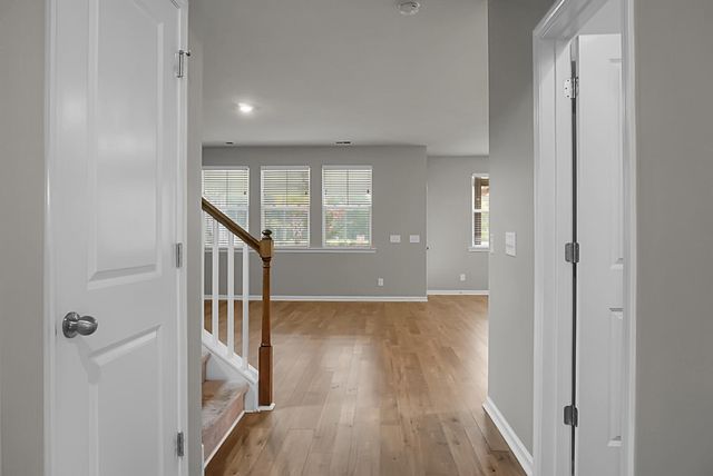 199 Country Gate Lane, Summerville, SC 29485