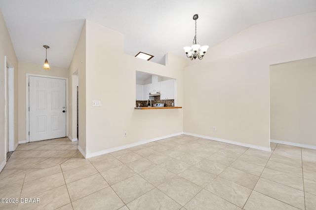 84 Raemoor Drive, Palm Coast, FL 32164