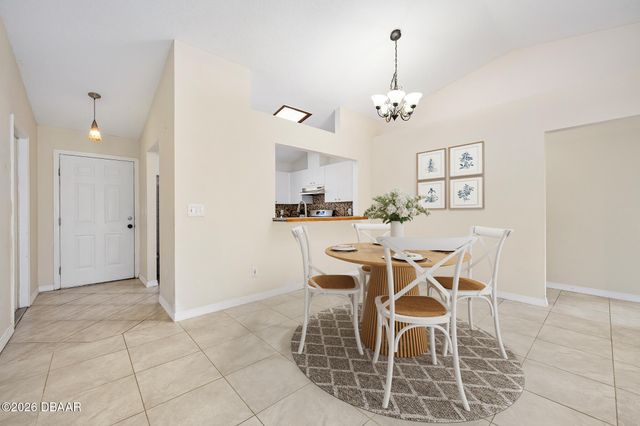 84 Raemoor Drive, Palm Coast, FL 32164