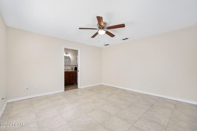 84 Raemoor Drive, Palm Coast, FL 32164