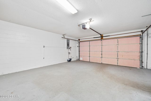 84 Raemoor Drive, Palm Coast, FL 32164