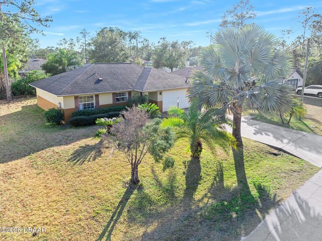84 Raemoor Drive, Palm Coast, FL 32164