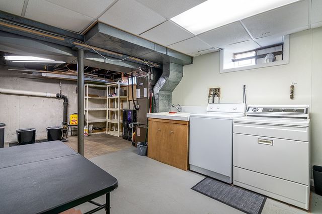 76 Burbank Street, Cranston, RI 02910