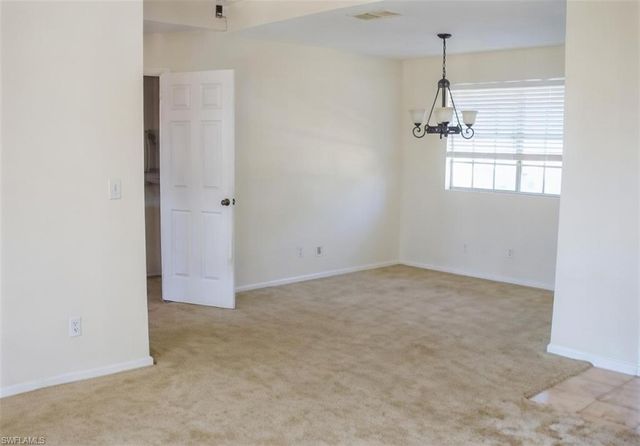 518 Jacaranda PKWY E, Cape Coral, FL 33909