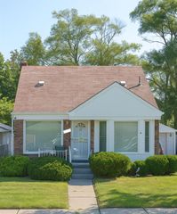 11910 Gunston Street, Detroit, MI 48205