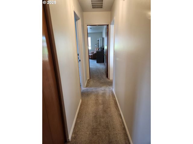 1255 PRINCETON Rd, Woodburn, OR 97071