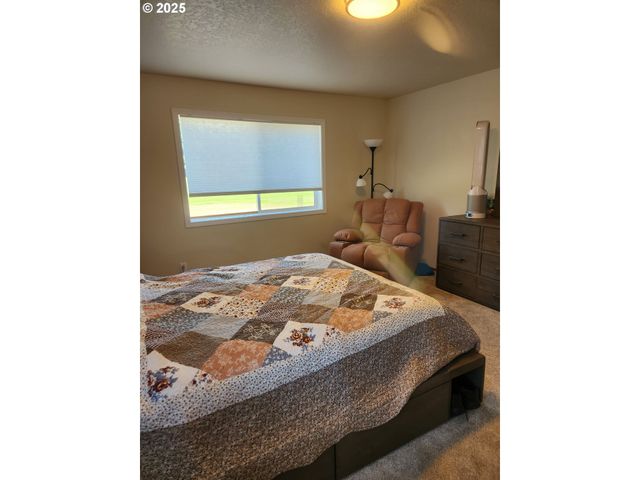 1255 PRINCETON Rd, Woodburn, OR 97071