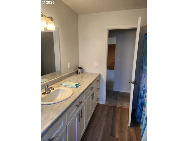 1255 PRINCETON Rd, Woodburn, OR 97071