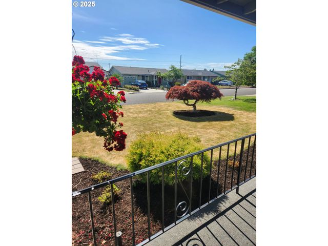 1255 PRINCETON Rd, Woodburn, OR 97071