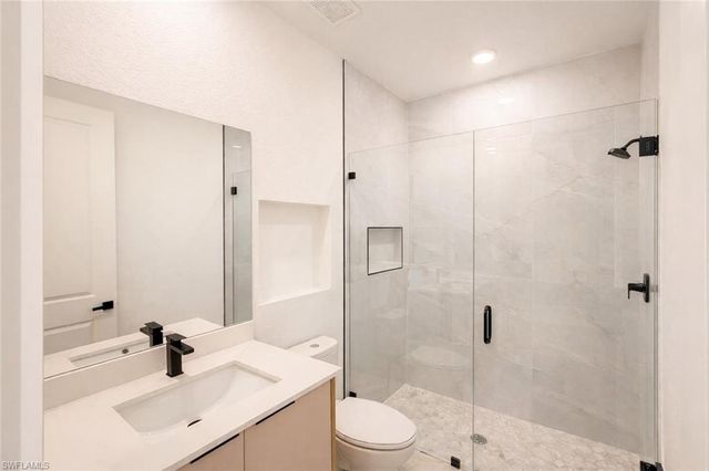 9005 Penny CIR, Labelle, FL 33935