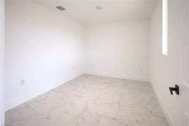 9005 Penny CIR, Labelle, FL 33935