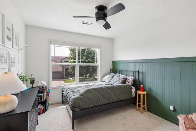 85 Broderick Drive, Waukee, IA 50263