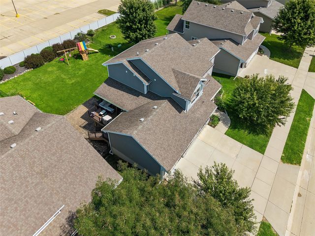85 Broderick Drive, Waukee, IA 50263